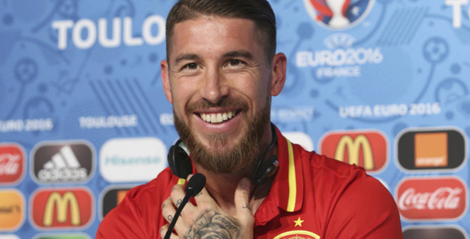 Sergio Ramos, en la rueda de prensa en la previa del debut de España en la Euro (Reuters)