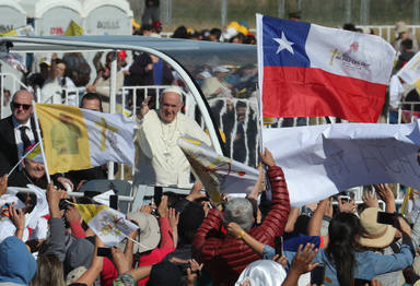 El papa Francisco realiza visita de tres días en Chile