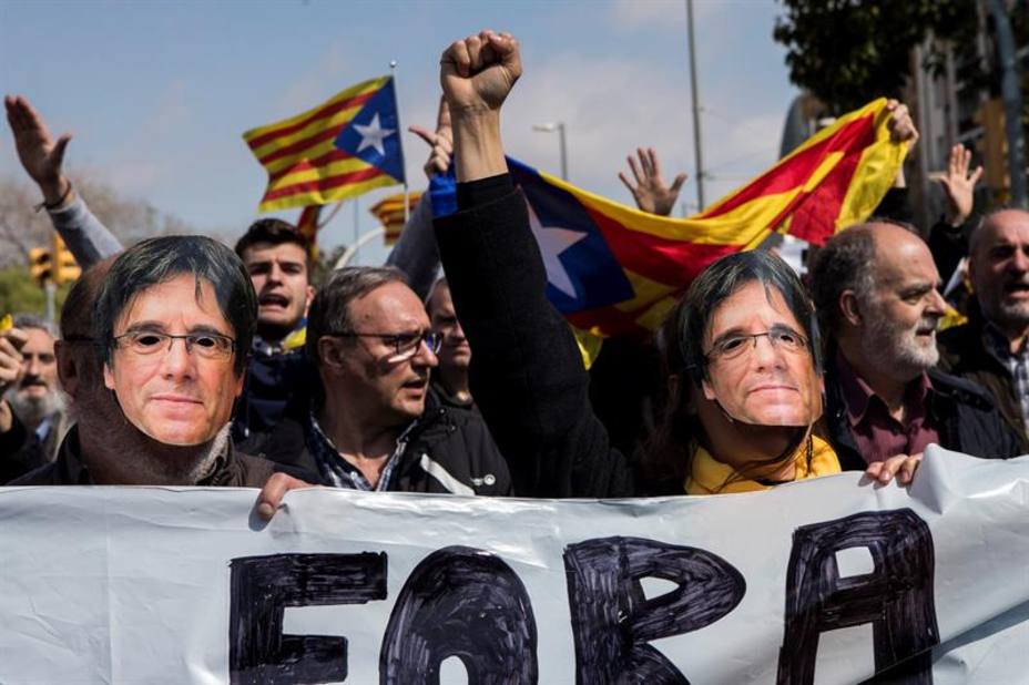 Un diario alemán defiende la democracia española y critica a los separatistas