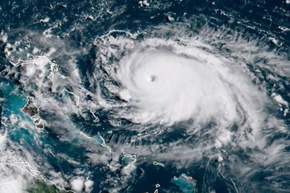 El huracán Dorian se convierte en el más poderoso de la historia en golpear el noroeste de Bahamas