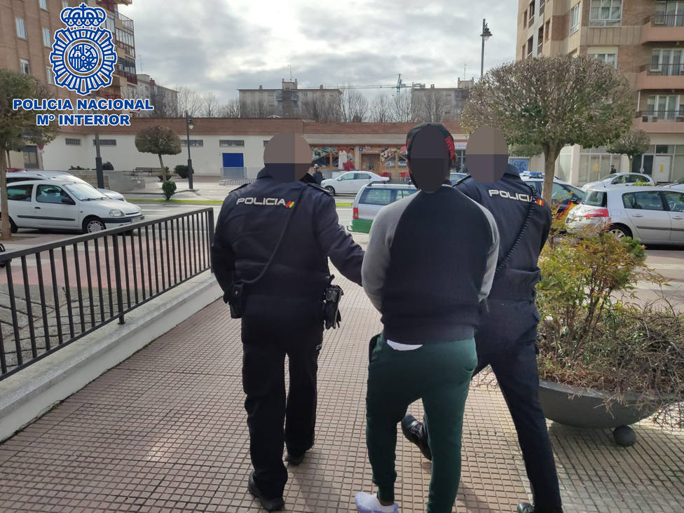 Detenido en Logroño por estafa bancaria al sumar 52 cargos fraudulentos por internet