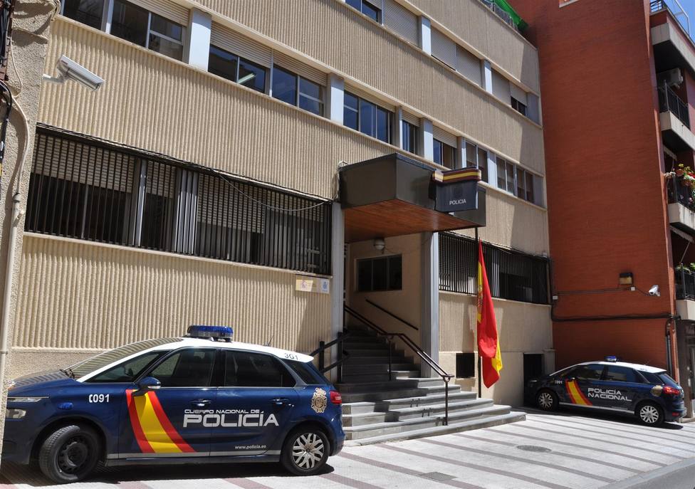 Detenido el presunto autor de robo en tres viviendas de Puertollano a las que accedía escalando por la fachada
