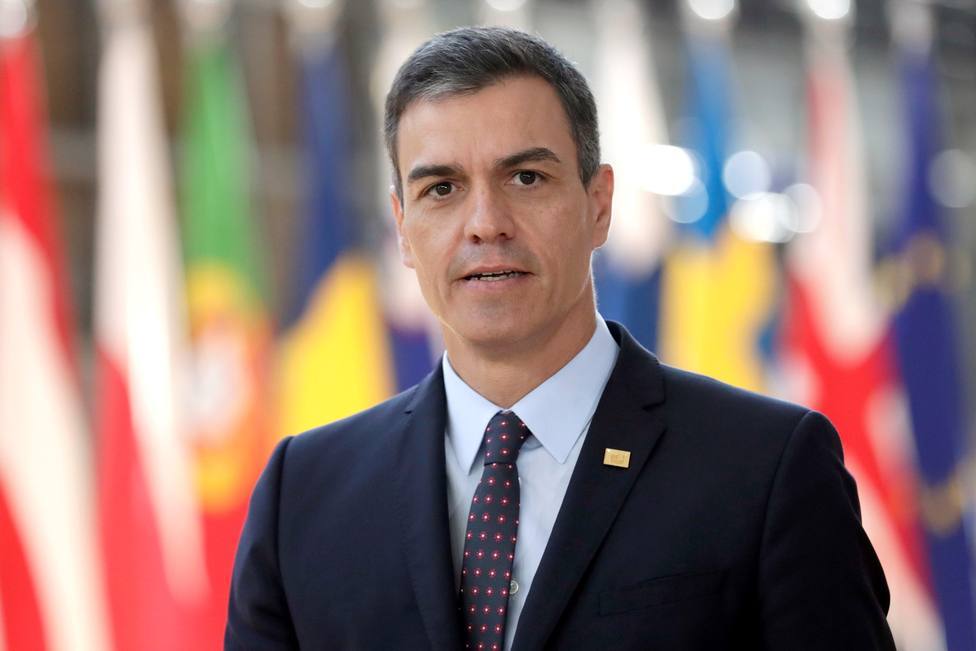 Sánchez aborda con su homóloga islandesa los retos de la OTAN, las relaciones bilaterales y el clima