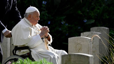 Pope Francis celebrates mass at the Rome Commonwealth war cemetery