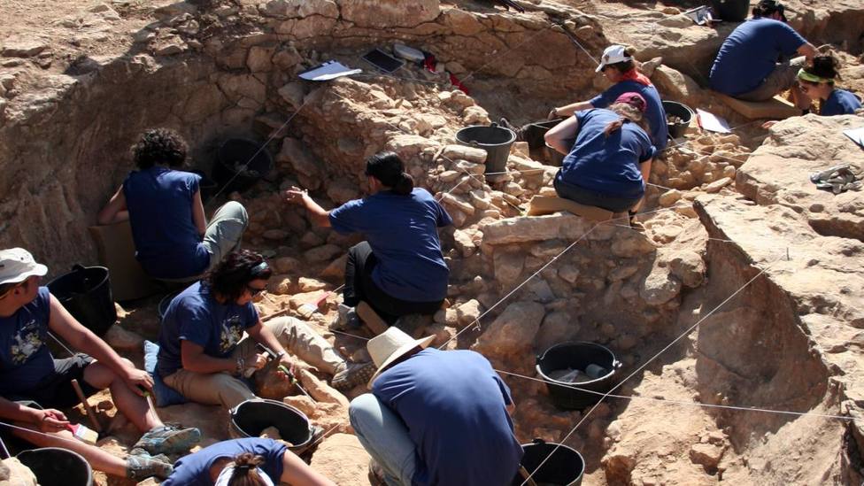 La Comunidad de Madrid presenta en el 89º Congreso de la Arqueología Americana los hallazgos sobre los neandertales de Pinilla del Valle