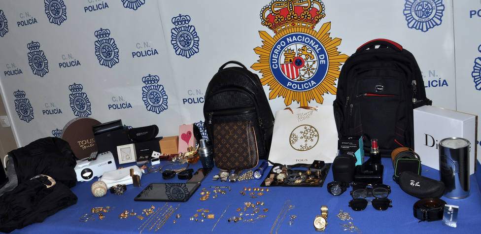 Detenidas 4 personas por una treintena de robos en casas de lujo de Palma