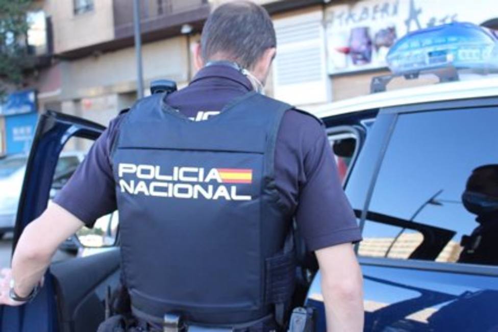 Detenida en Málaga la cuidadora de una anciana a la que zarandeaba, gritaba y taponaba las vías respiratorias