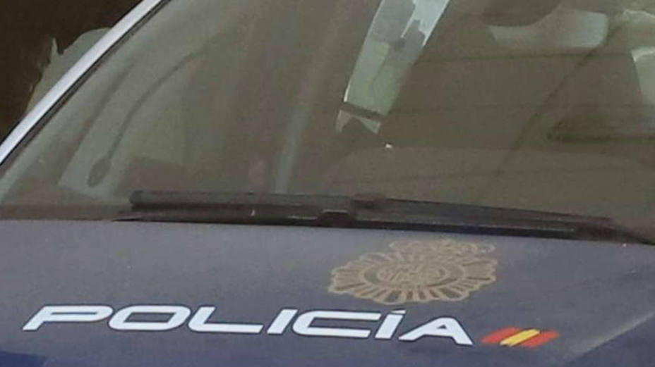 Foto de coche de policía de archivo