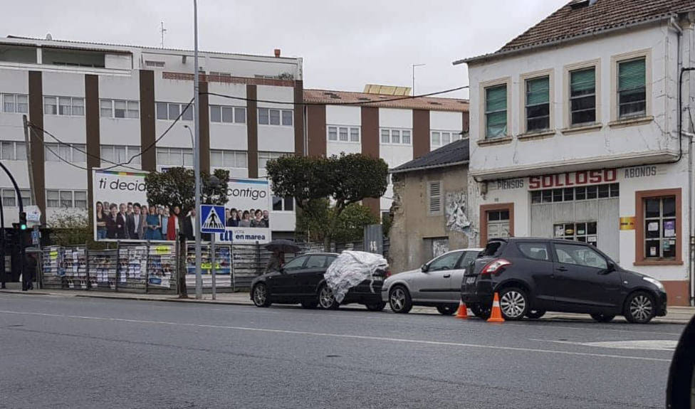 Estado en el que quedaron los vehículos afectados - FOTO: Tráfico Ferrolterra