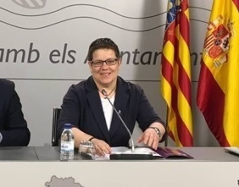 El juez sobresee la causa contra la diputada valenciana Isabel García por la subvención al Champi Women Racing