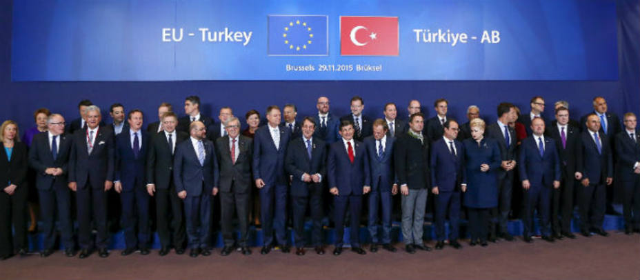 Cumbre en Bruselas entre la UE y Turquía. REUTERS/Yves Herman