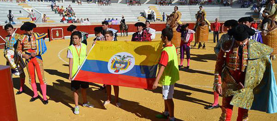 Las muestras de apoyo a los novilleros colombianos han sido múltiples. @villasecatoros