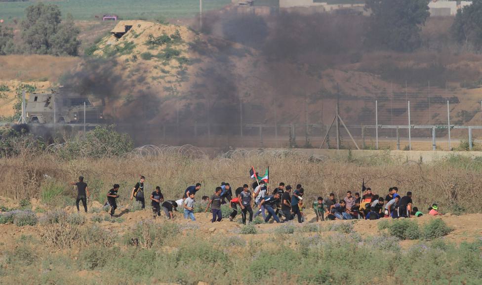 Al menos dos palestinos heridos por disparos israelíes durante un intento de infiltración desde Gaza