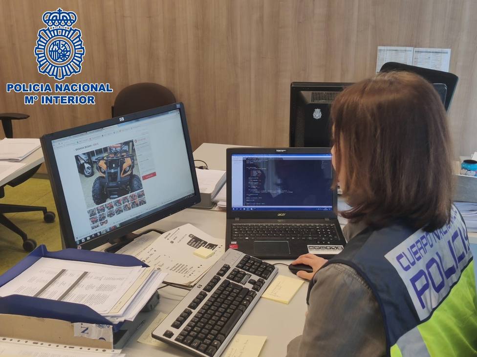 La Policía identifica a una mujer en Cádiz por estafar 1800 euros a un Logroñés a través de una web