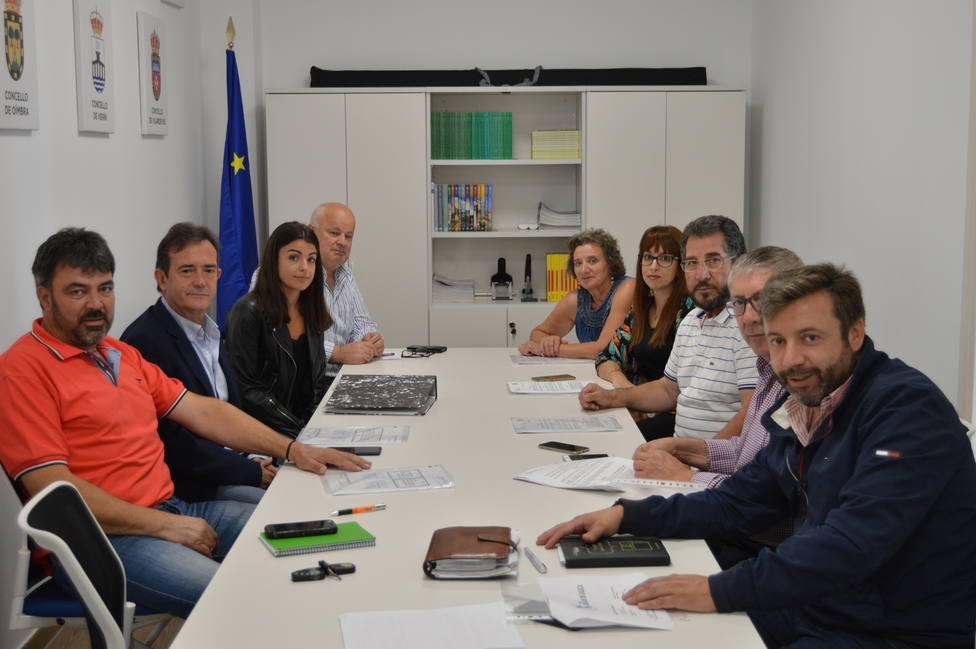 Reunión de Amigos de Galicia con alcaldes de Verín