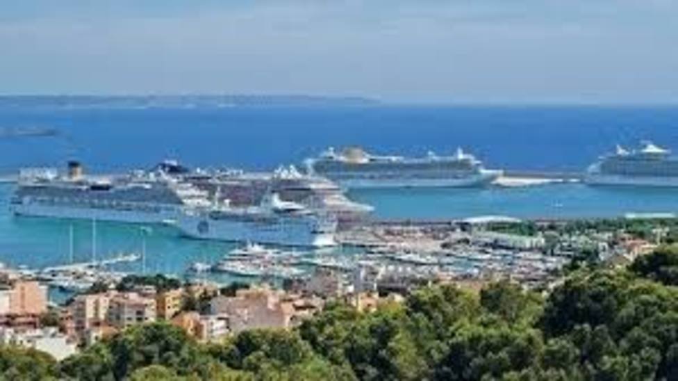 La Asociación de cruceros advierte de que “no es momento de generar más incertidumbres en el sector turístico”