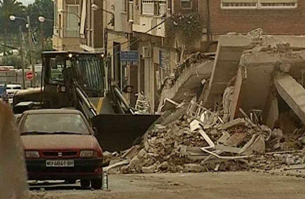 Gobierno aprueba 45.000E en ayudas alquiler 13 damnificados terremoto Lorca