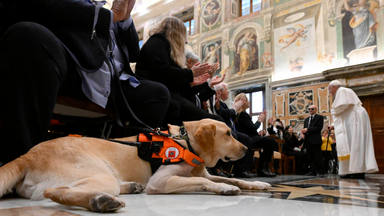 Pope Francis meets Members of the Italian Union of the Blind and Visually Impaired