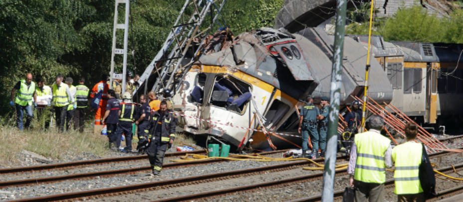 Imagen del tren accidentado en O Porriño. EFE