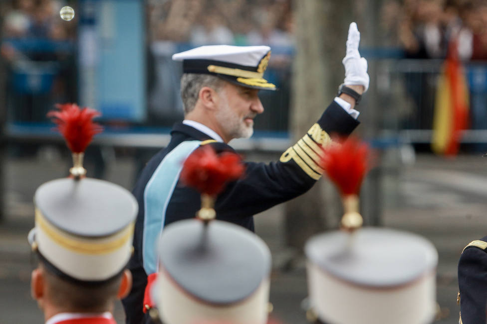 Los Reyes presiden este martes el desfile del 12-O, en el que participarán 2.656 militares y 68 aeronaves