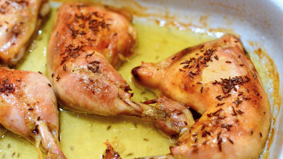 El ingrediente para cocinar pollo que no te imaginas y que potencia su sabor