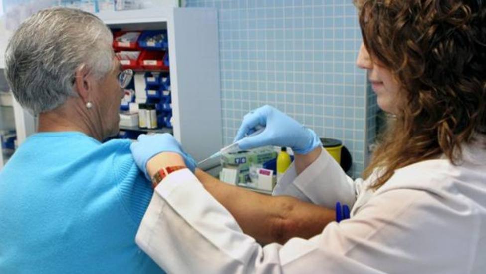 Se recomienda vacunarse contra el neumococo para evitar tener neumonía