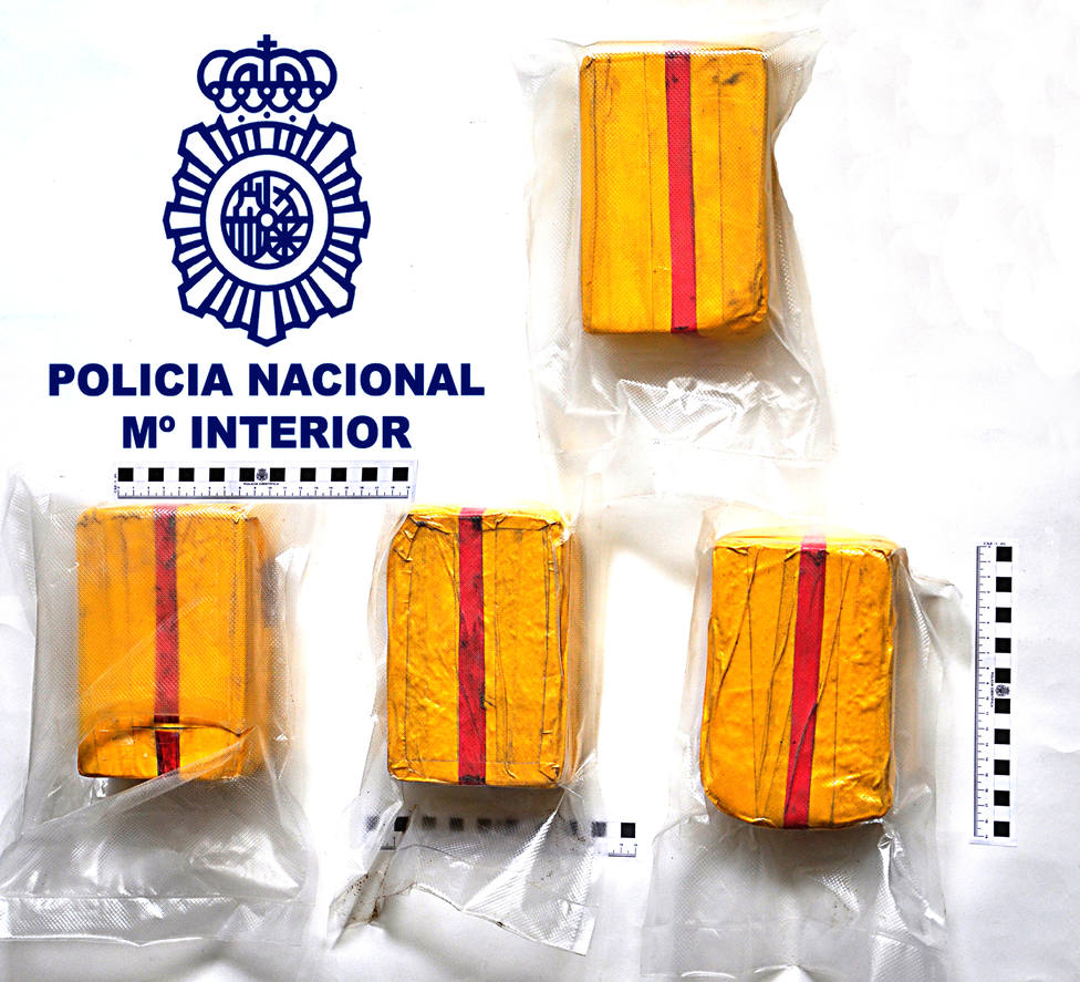 La heroína venía repartida en paquetes de un kilogramo - FOTO: Policía Nacional