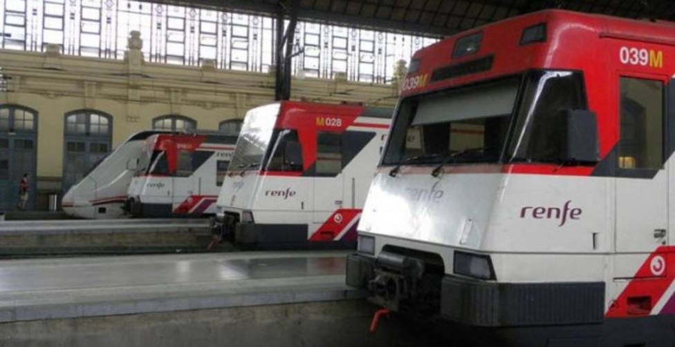 ctv-x7e-trenes-de-cercanas-en-valencia