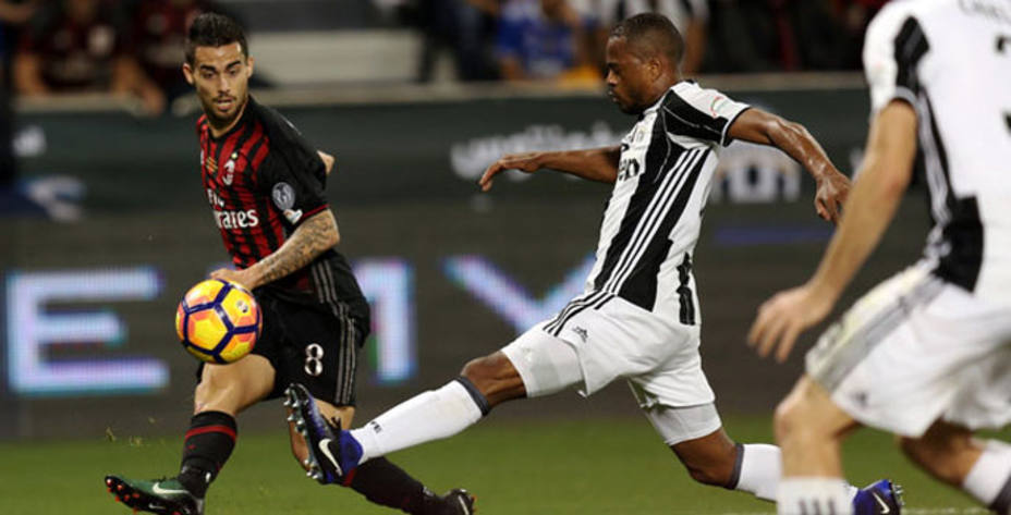 Evra, en un reciente encuentro con la Juventus (Reuters)