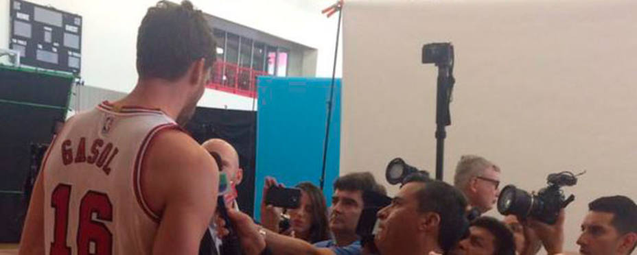 Pau Gasol durante el Media Day en Chicago (foto @paugasol)