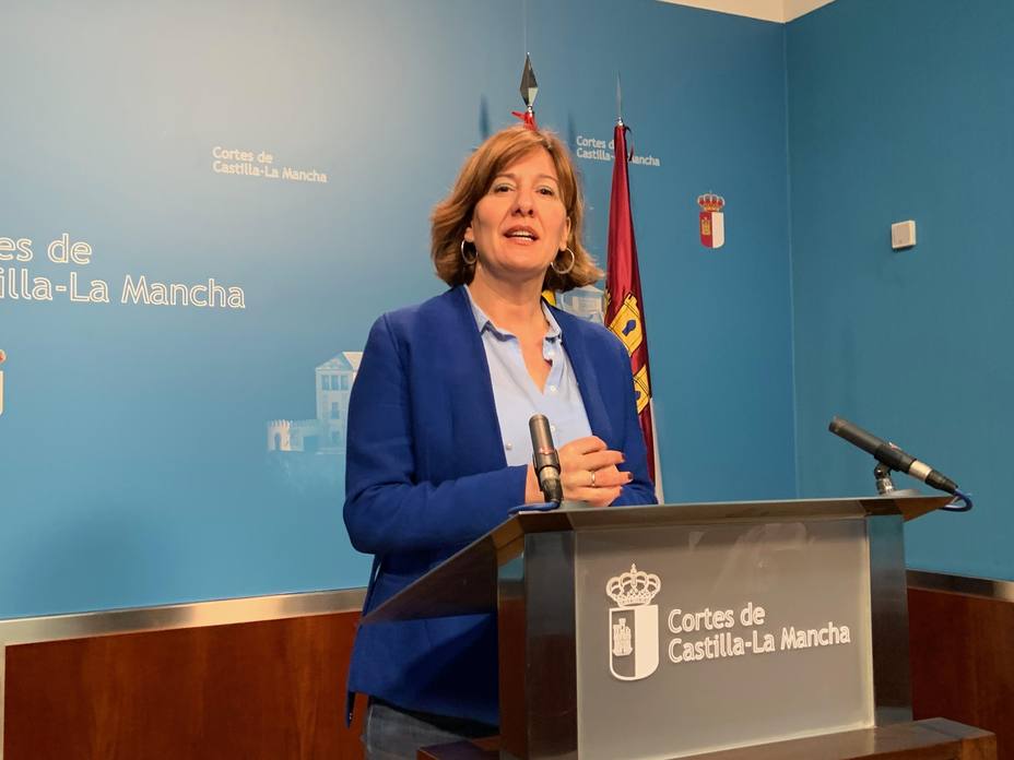 PSOE C-LM cree que Calvo quiere justificar lo no consultado al acusar a Page de desinformación sobre el relator