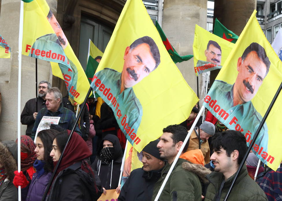 Turquía autoriza nuevamente al líder del PKK a recibir visitas de sus abogados en prisión