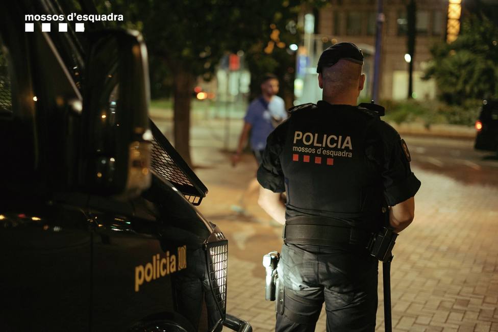 Un hombre muere en el hospital tras una pelea en el centro de Barcelona