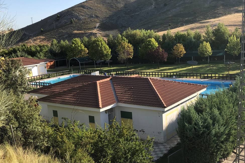 La piscina de Tiradores abre sus puertas este lunes con servicio obligatorio de cita previa
