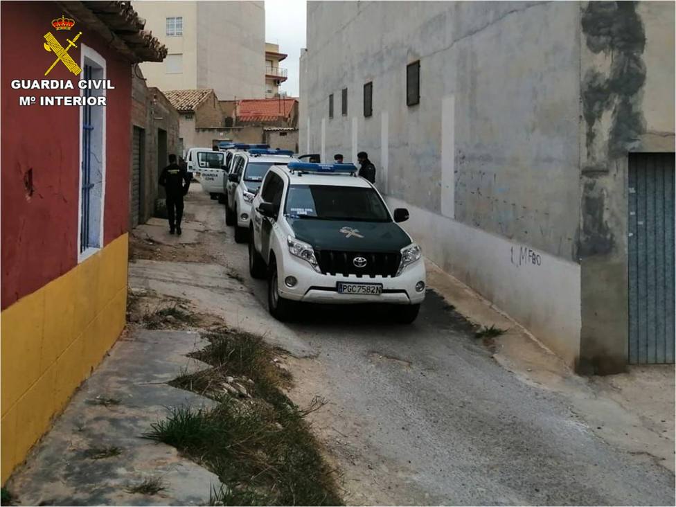 La Guardia Civil desmantela cuatro puntos de venta de droga al menudeo en El Campello