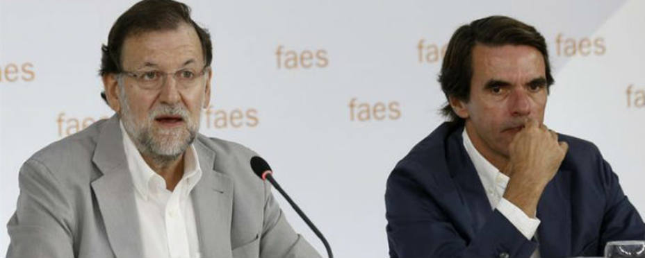 Mariano Rajoy en un momento de su intervención junto al expresidente José María Aznar. EFE
