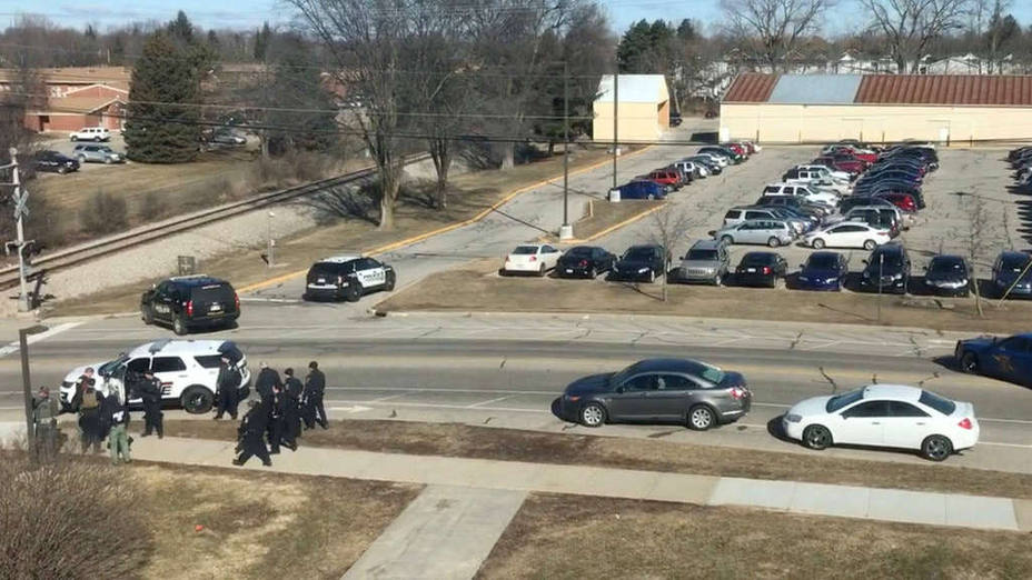 Dos muertos tras un tiroteo en la Universidad Central de Michigan