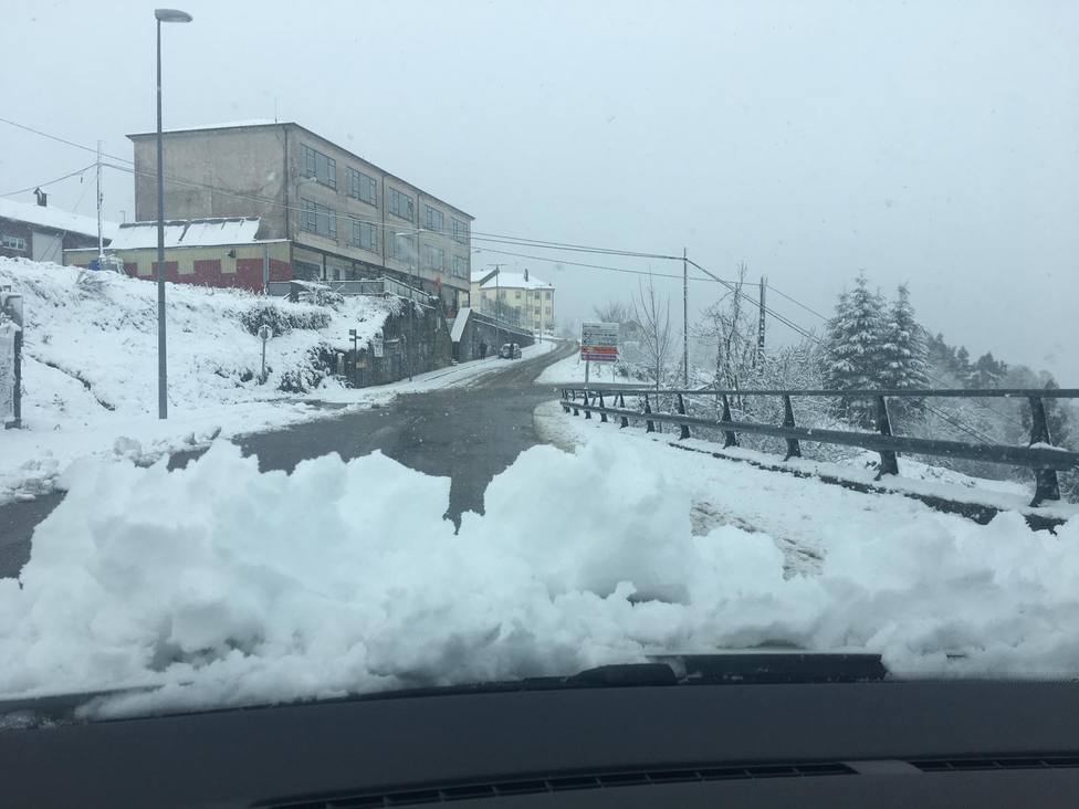 O Cebreiro tendrá nuevos servicios para evitar el caos de tráfico que se genera con las visitas a la nieve