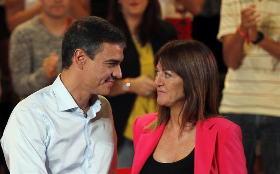 Sánchez mete presión al PSOE en su asalto al 10-N