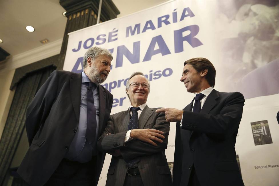 Imagen de archivo en la que aparece el expresidente Aznar junto a Josep Piqué y José María Fidalgo