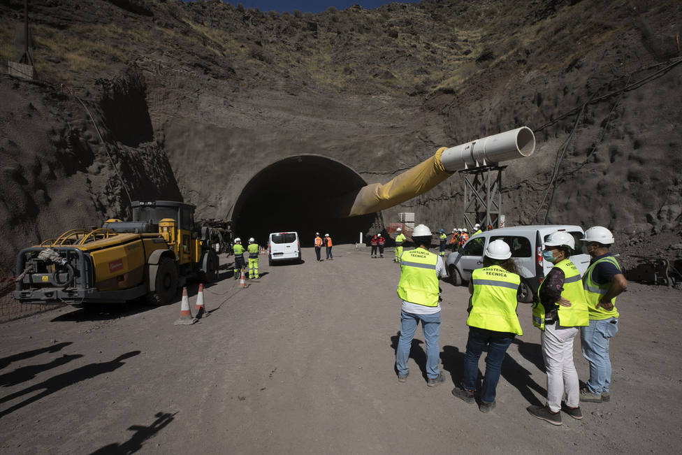 Finaliza la excavación del primero de los ocho túneles de la segunda fase de la Carretera de La Aldea