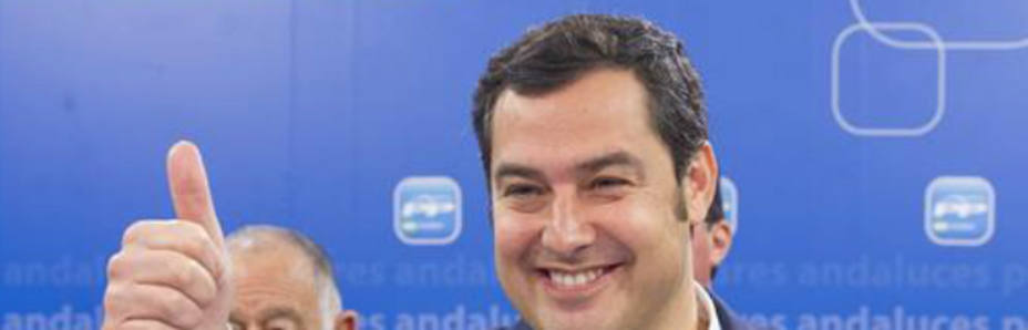 Juan Manuel Moreno arropado por los secretarios provinciales del PP andaluz (EFE)