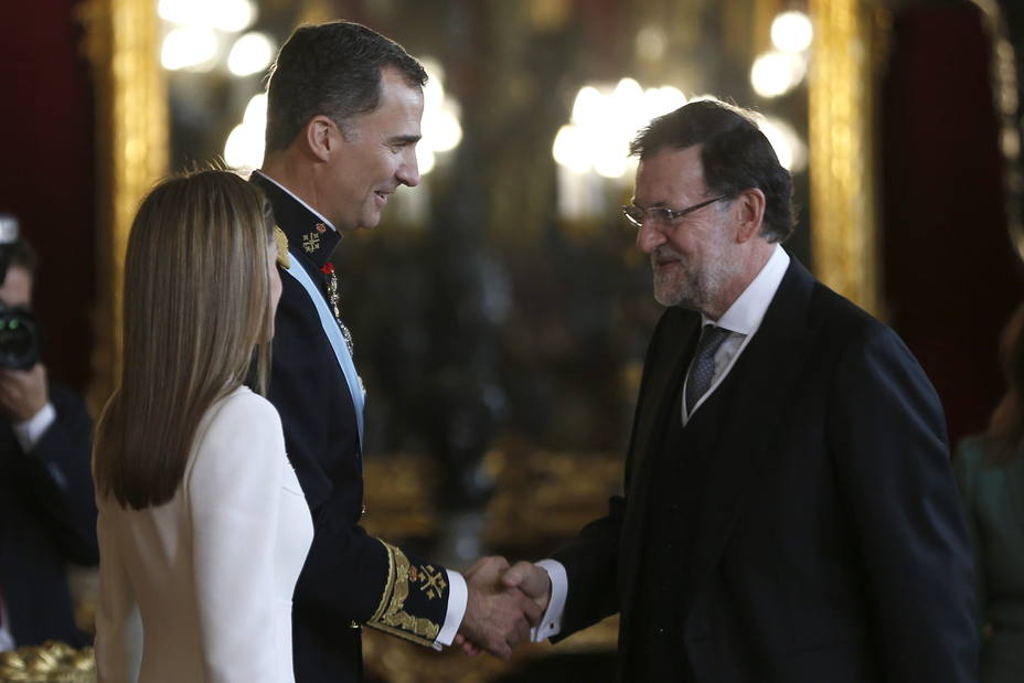 El Rey solo firmaría el nombramiento de Turull si lleva el refrendo de Rajoy