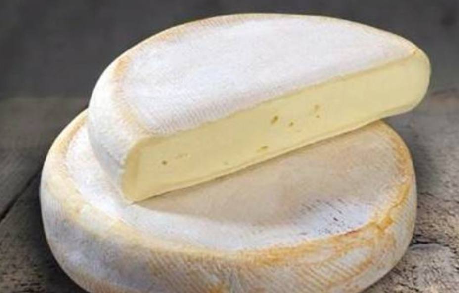 Francia retira otra variedad de queso reblochon por estar contaminado