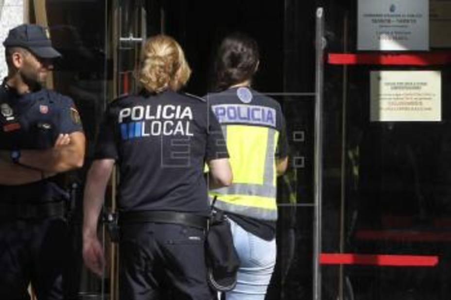 Detenido un Policía Nacional de La Línea (Cádiz) por corrupción de menores