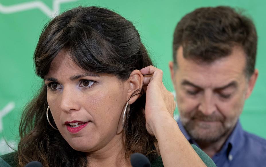 Podemos pide “igualdad” en el trato para Vox en el Parlamento de Andalucía
