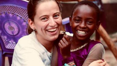 Ángeles de Kenya: las voluntarias influencers que triunfan en Instagram