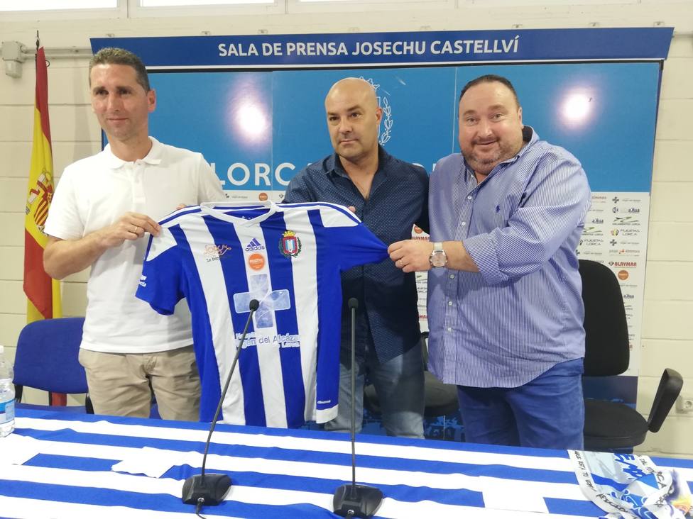 La situación extradeportiva empeora en el CF Lorca Deportiva