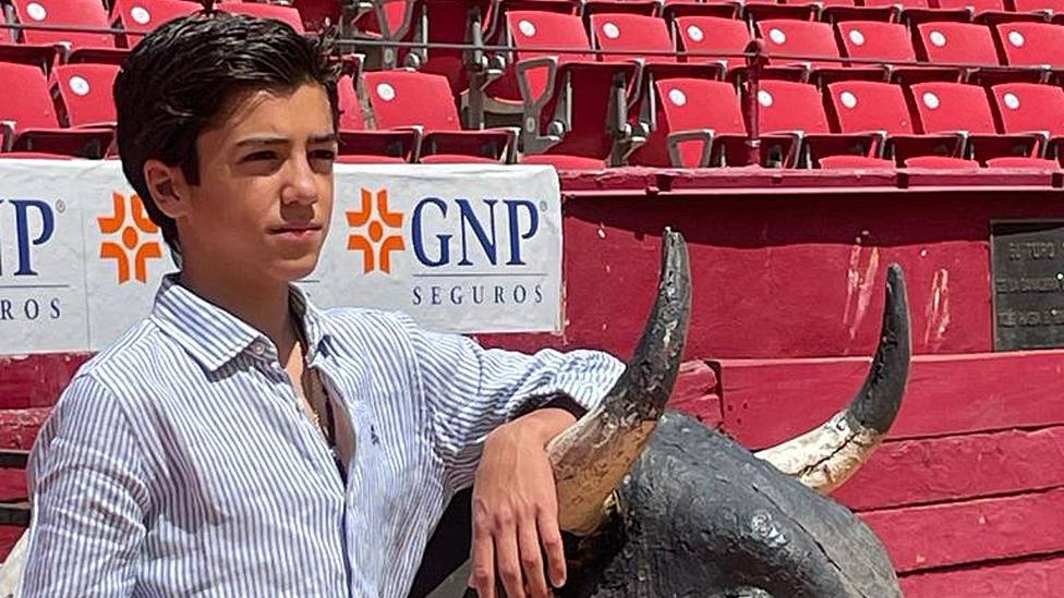 Marco Pérez en la plaza de toros de Aguascalientes (Méx)