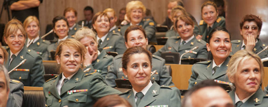 Homenaje a las mujeres de la Guardia Civil en el Congreso. EFE